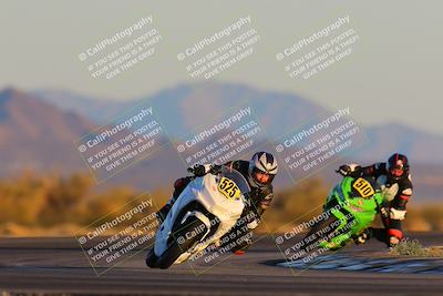 media/Jan-21-2023-CVMA (Sat) [[b9eef8ba1f]]/Race 13 500 Supersport-350 Supersport/